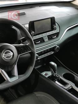 نيسان ألتيما